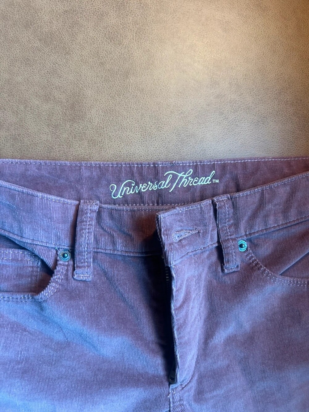 Universal thread - Picture 2 of 2